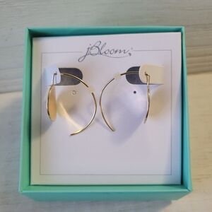 jBloom Gold Hoop Earrings
